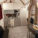 La Grotta *