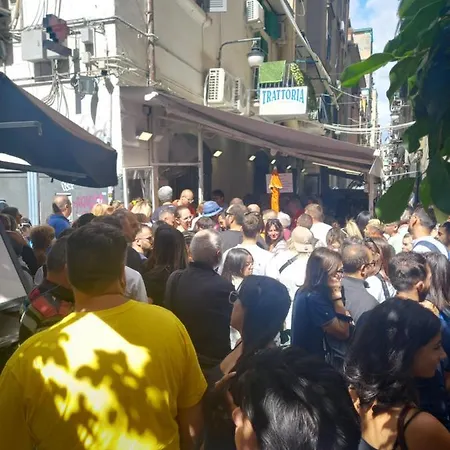 La Grotta * Neapol